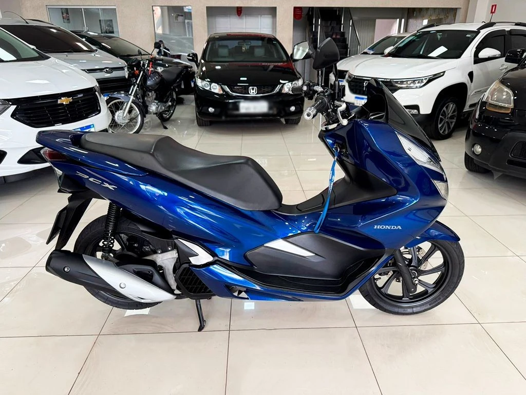 HONDA PCX DLX