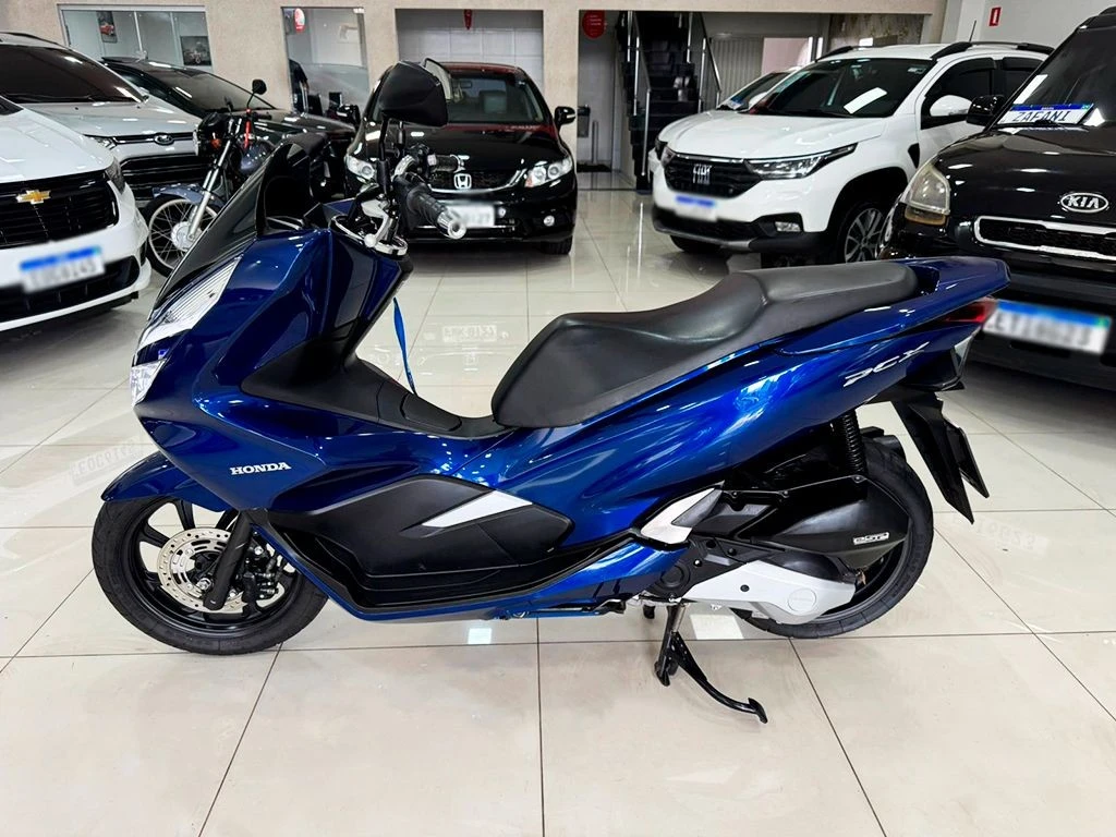 HONDA PCX DLX