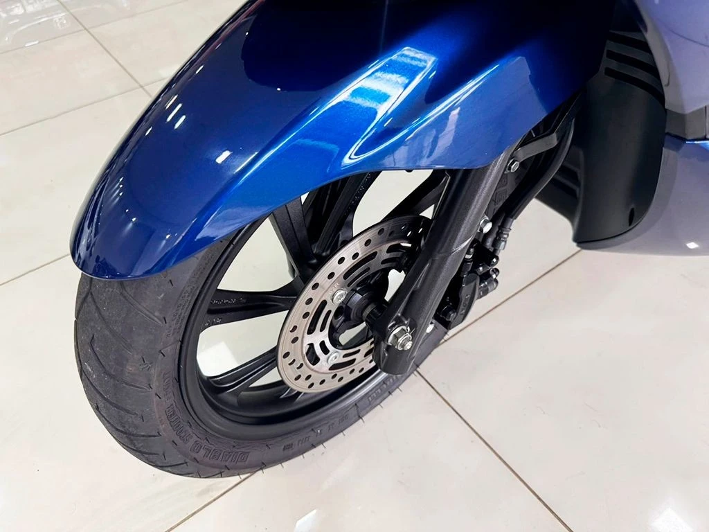 HONDA PCX DLX