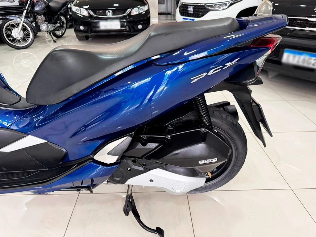 HONDA PCX DLX