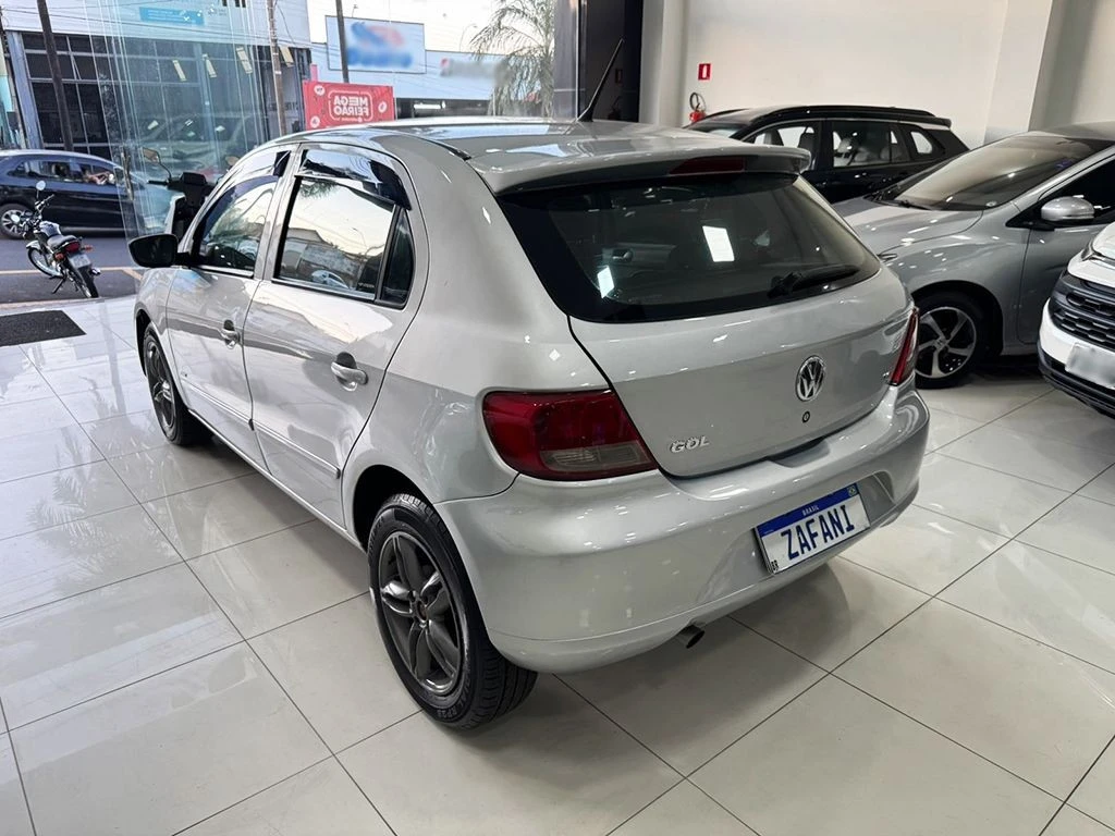 VOLKSWAGEN GOL