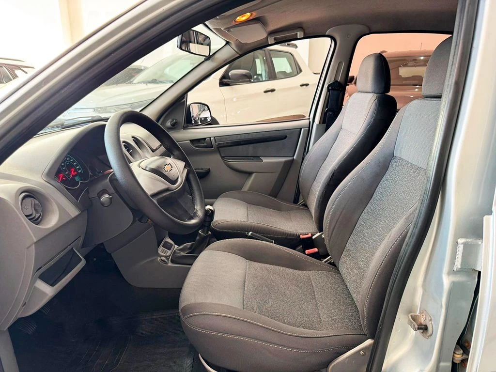 CHEVROLET PRISMA