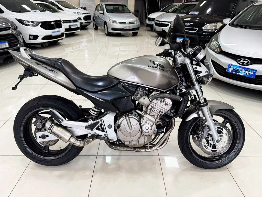 HONDA CB 600F HORNET