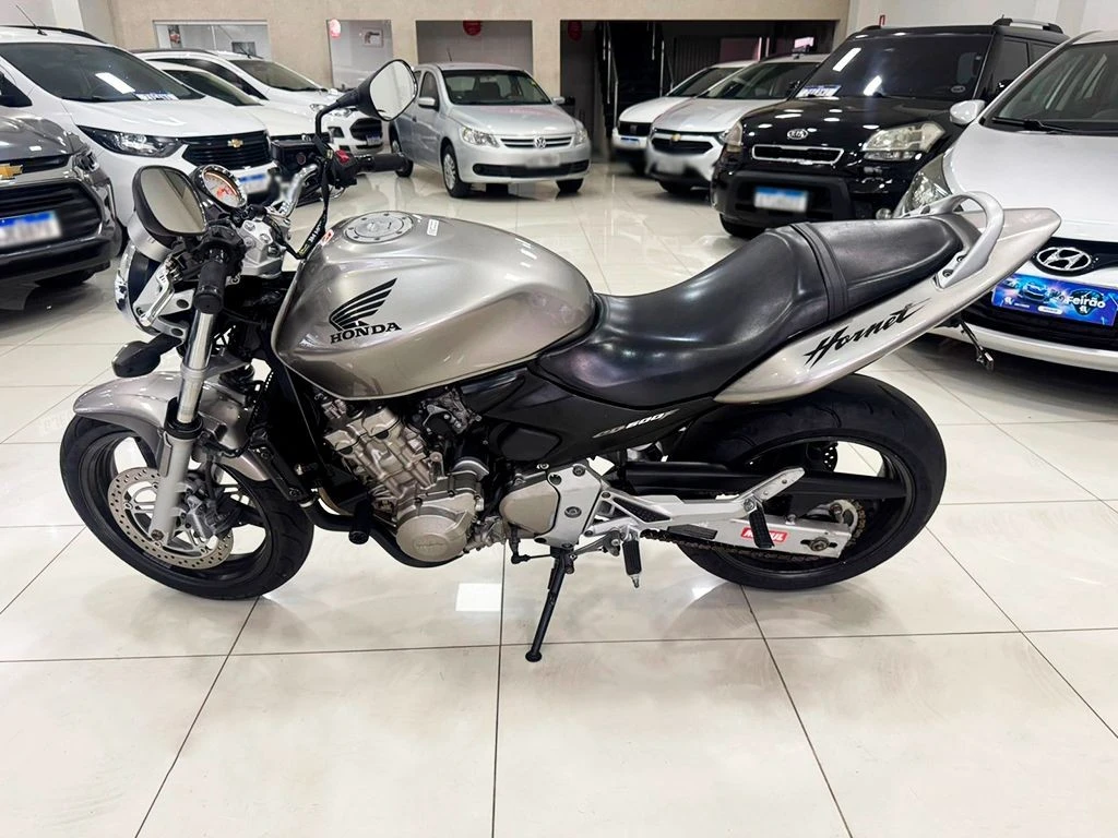HONDA CB 600F HORNET