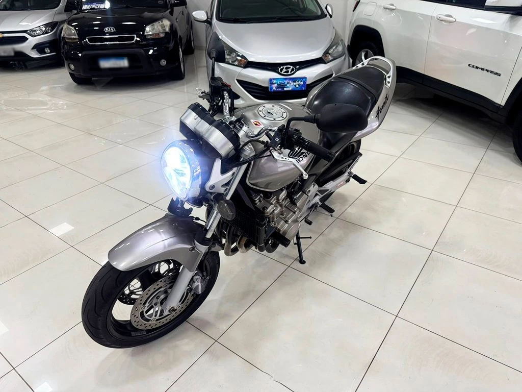 HONDA CB 600F HORNET