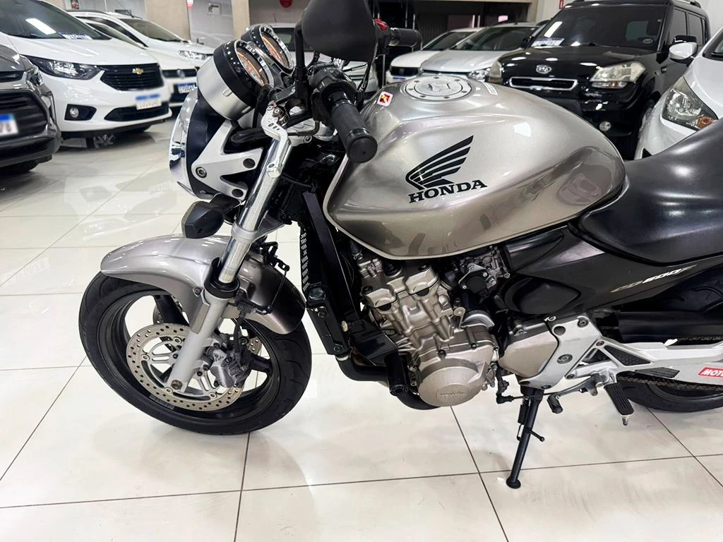 HONDA CB 600F HORNET