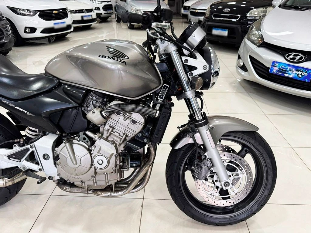 HONDA CB 600F HORNET