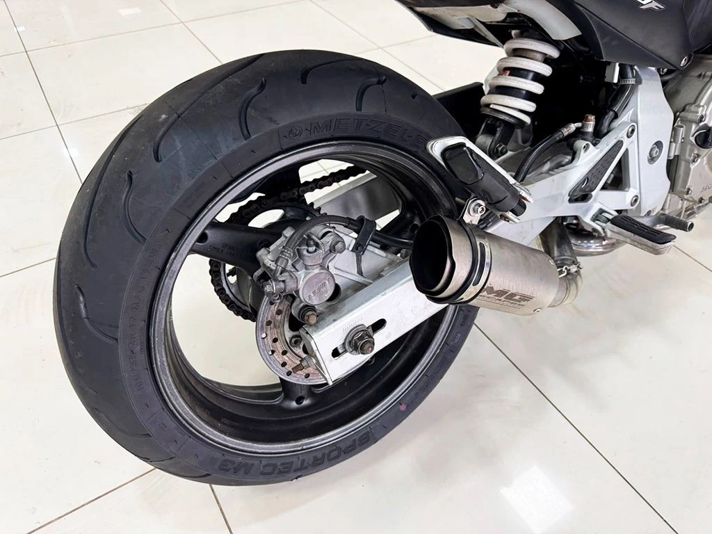 HONDA CB 600F HORNET