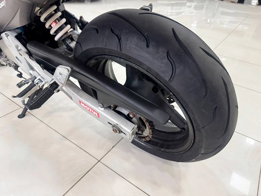 HONDA CB 600F HORNET