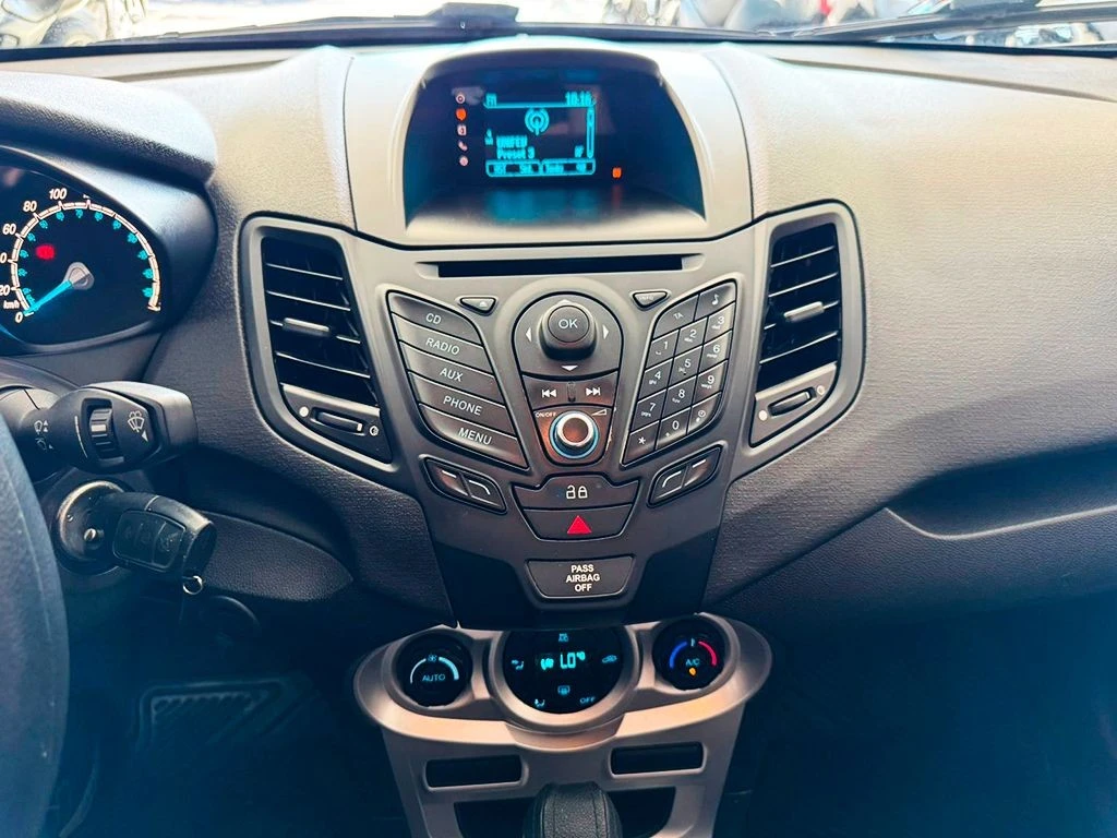 FORD FIESTA