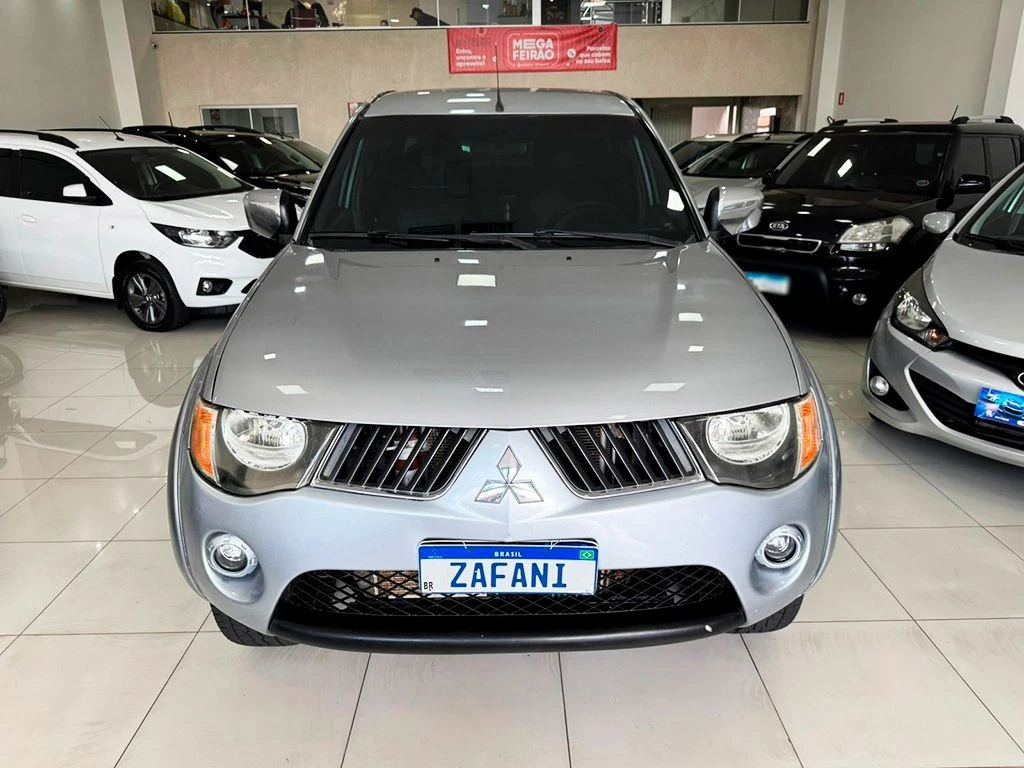 MITSUBISHI L200 TRITON