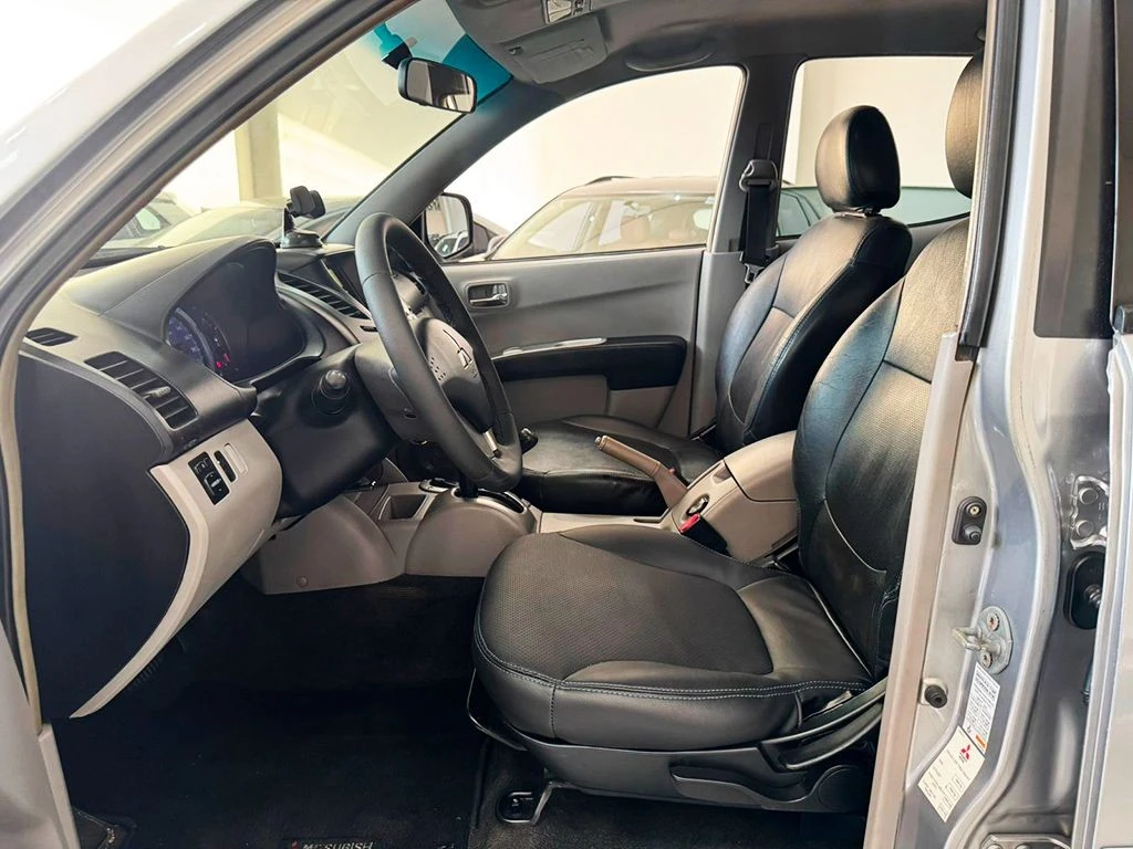 MITSUBISHI L200 TRITON
