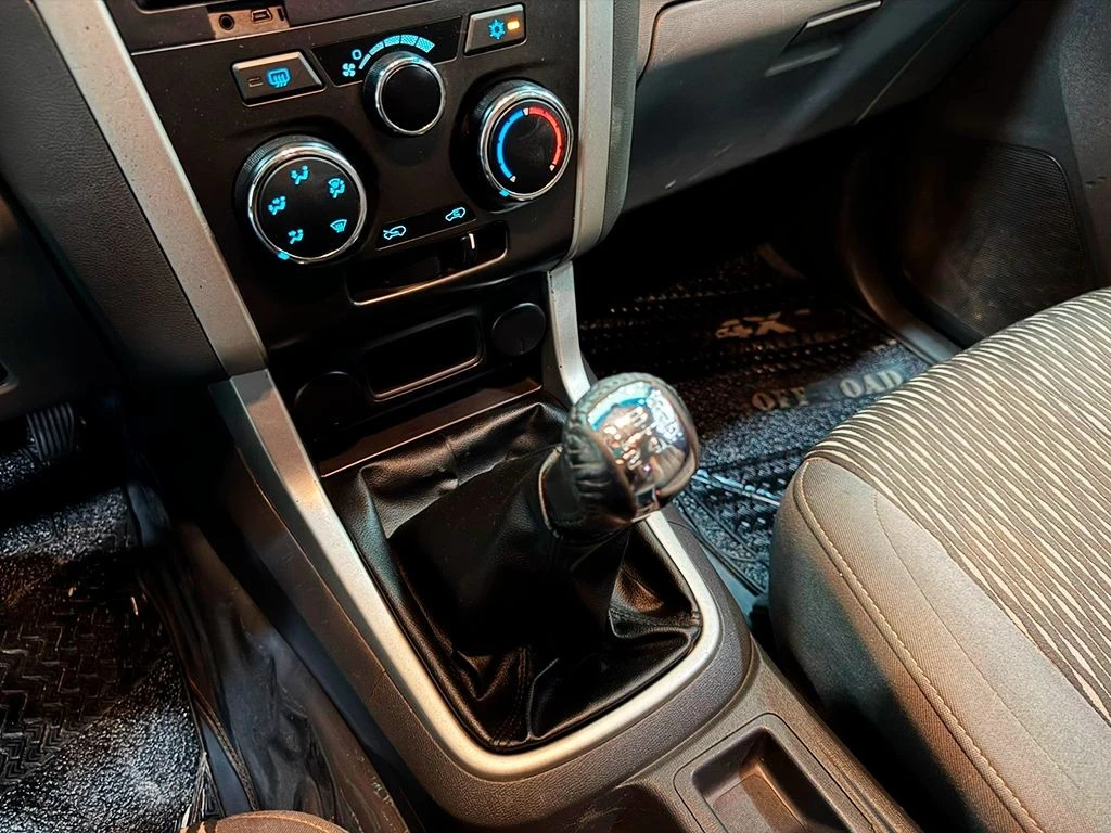 CHEVROLET S10