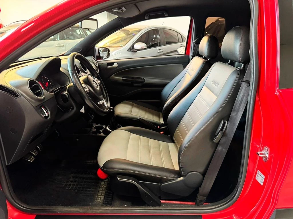 VOLKSWAGEN SAVEIRO