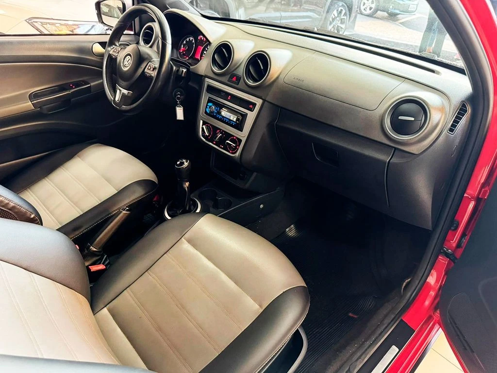 VOLKSWAGEN SAVEIRO