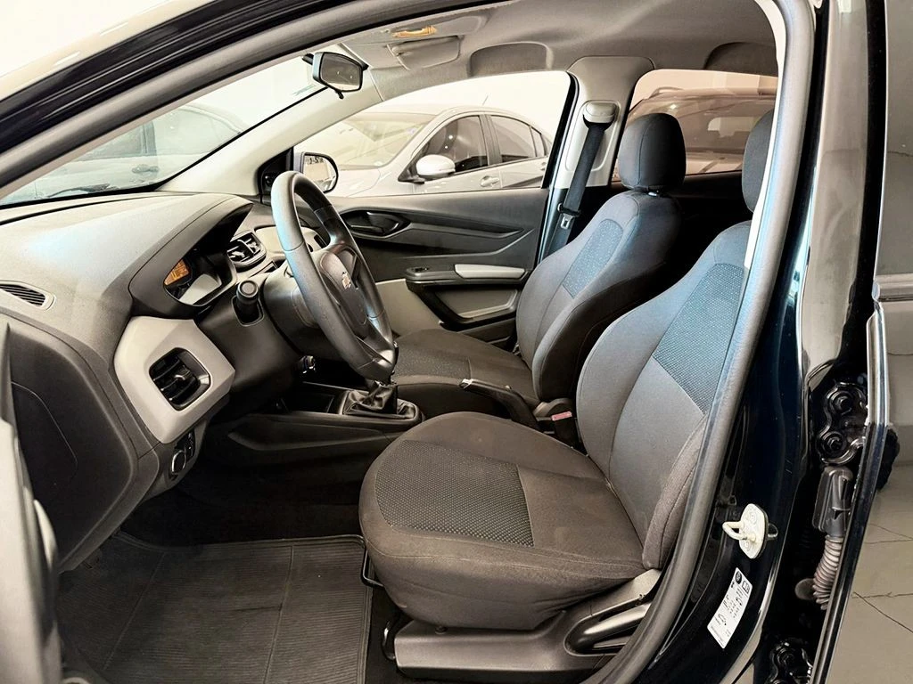 CHEVROLET PRISMA