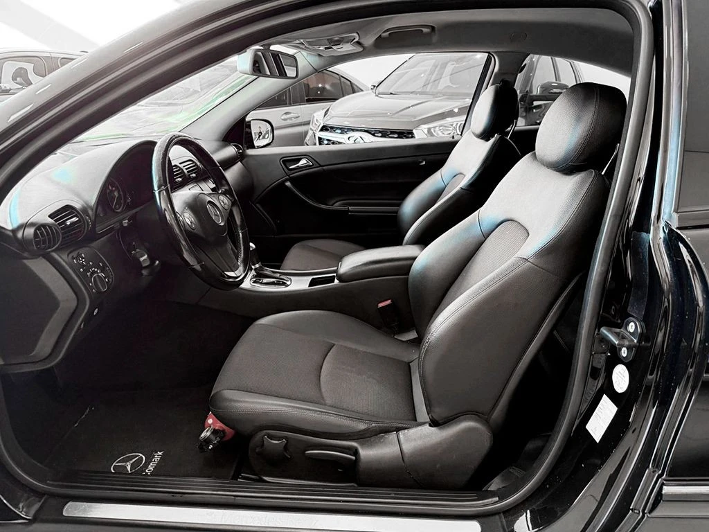MERCEDES-BENZ CLC 200