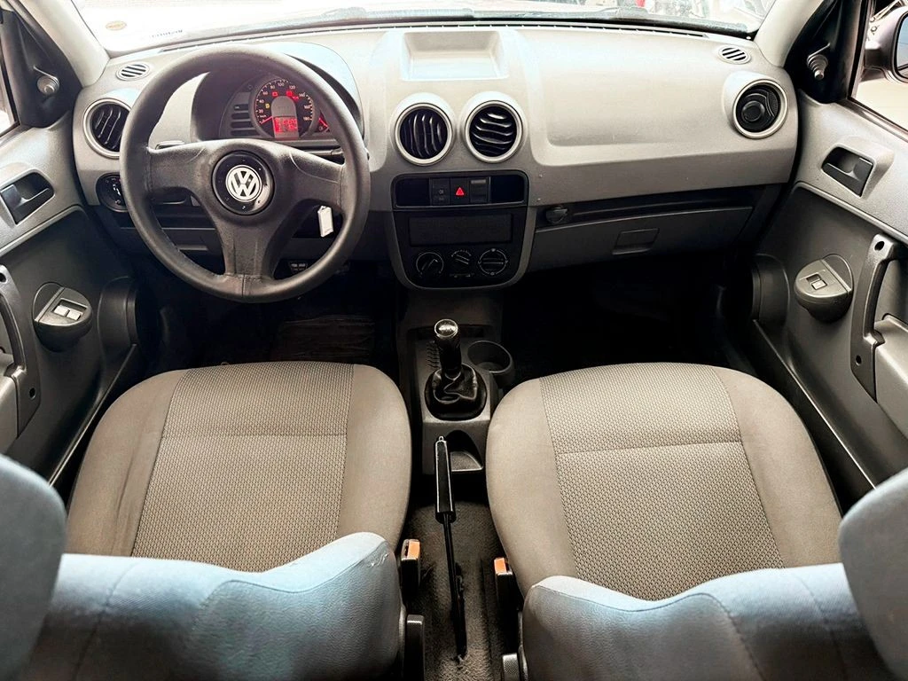VOLKSWAGEN GOL