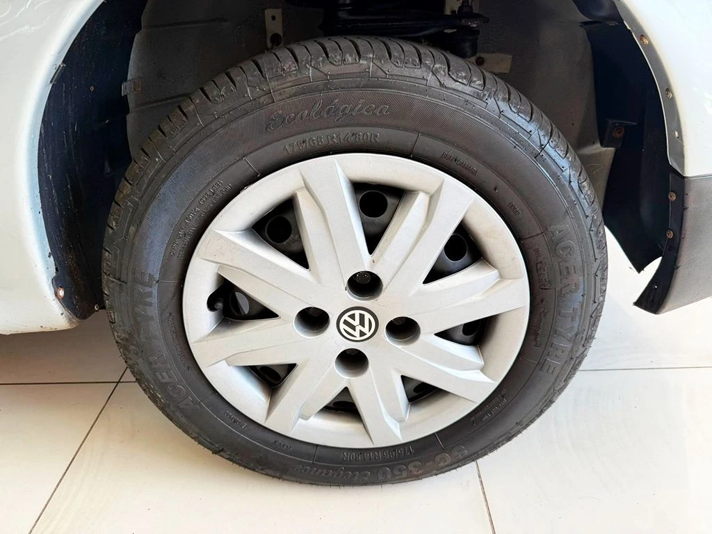 VOLKSWAGEN GOL