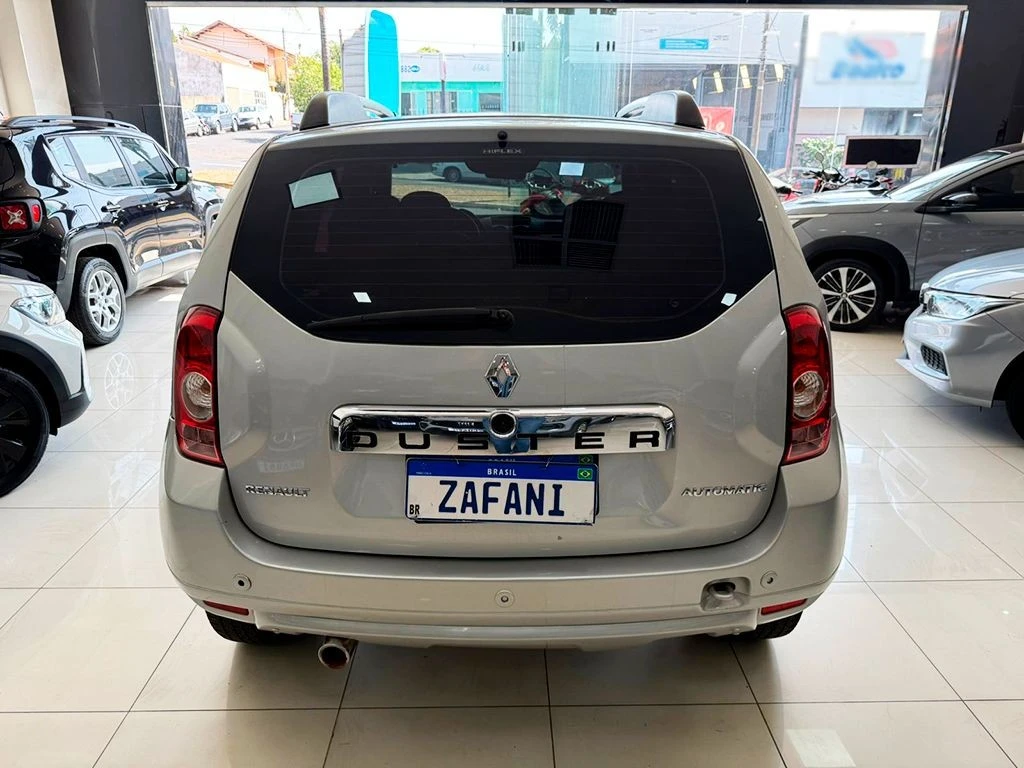 RENAULT DUSTER