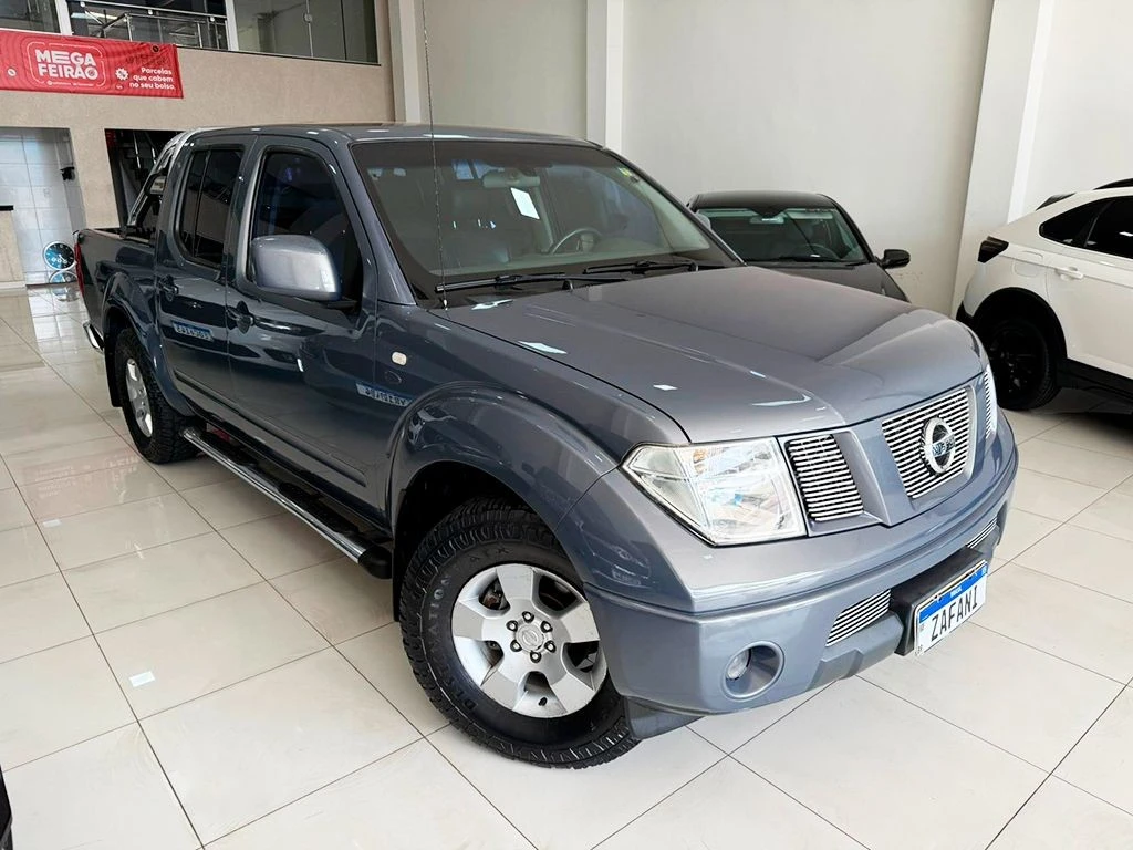 NISSAN FRONTIER