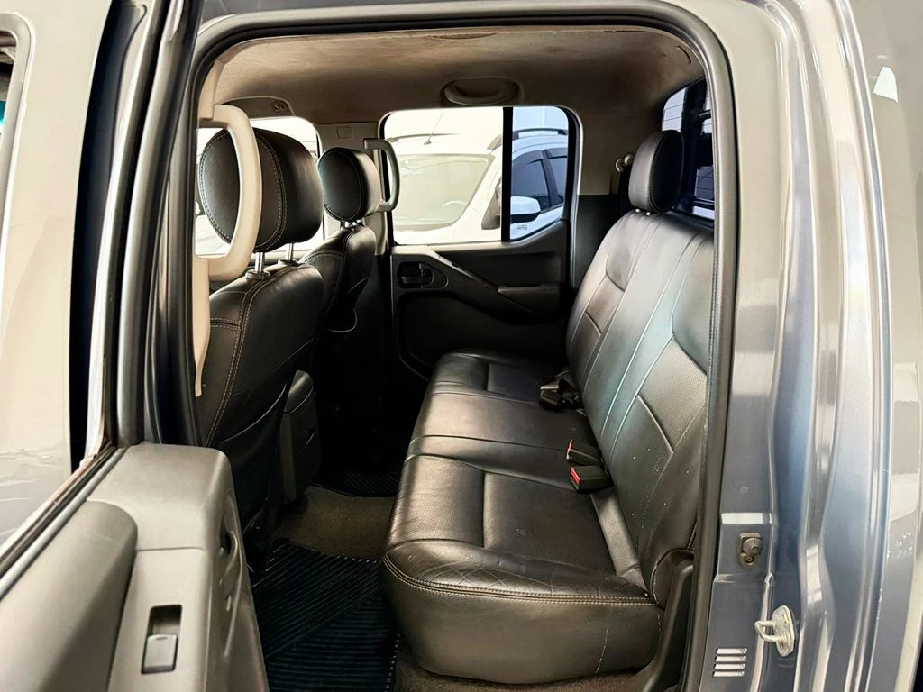 NISSAN FRONTIER
