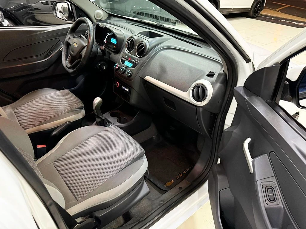CHEVROLET MONTANA