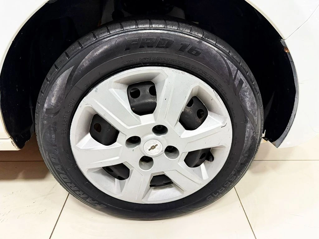 CHEVROLET MONTANA
