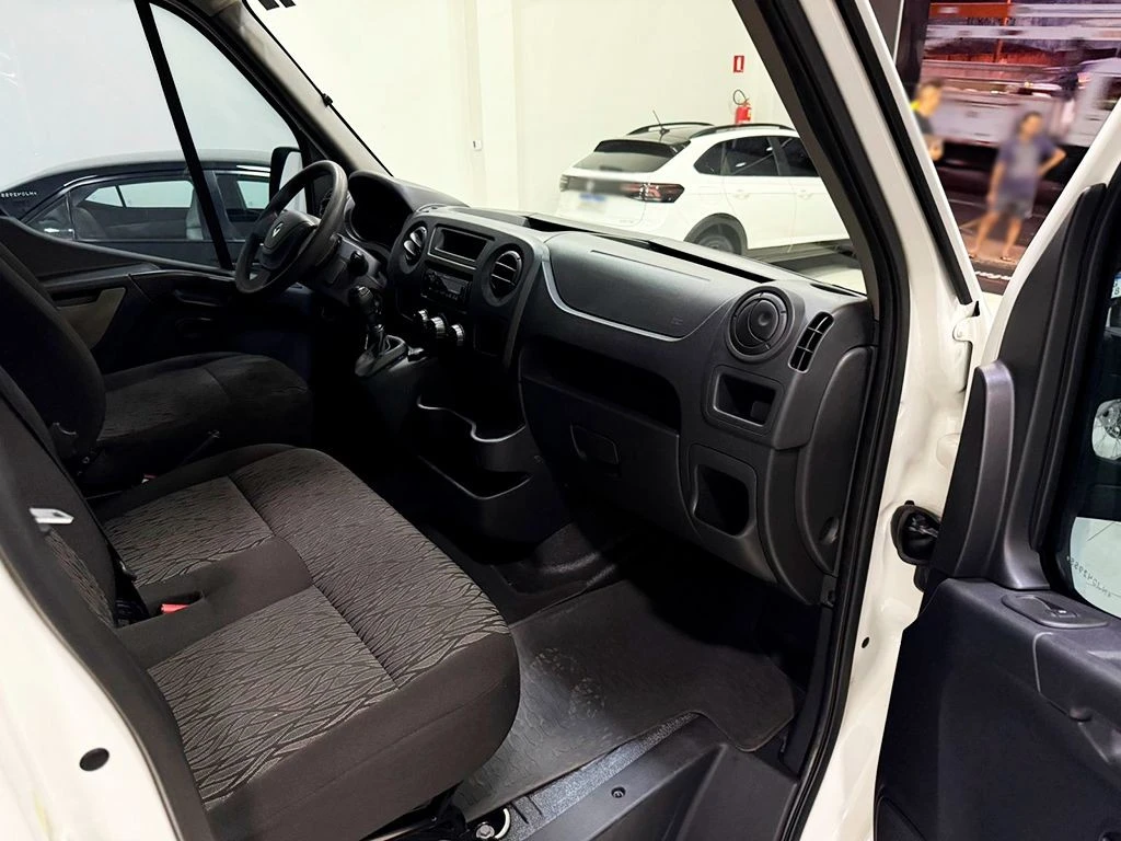 RENAULT MASTER