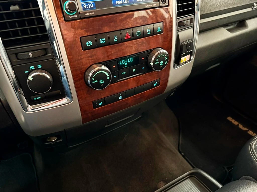 DODGE RAM