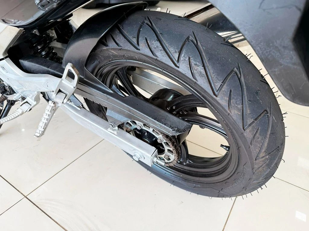 YAMAHA FAZER YS 250