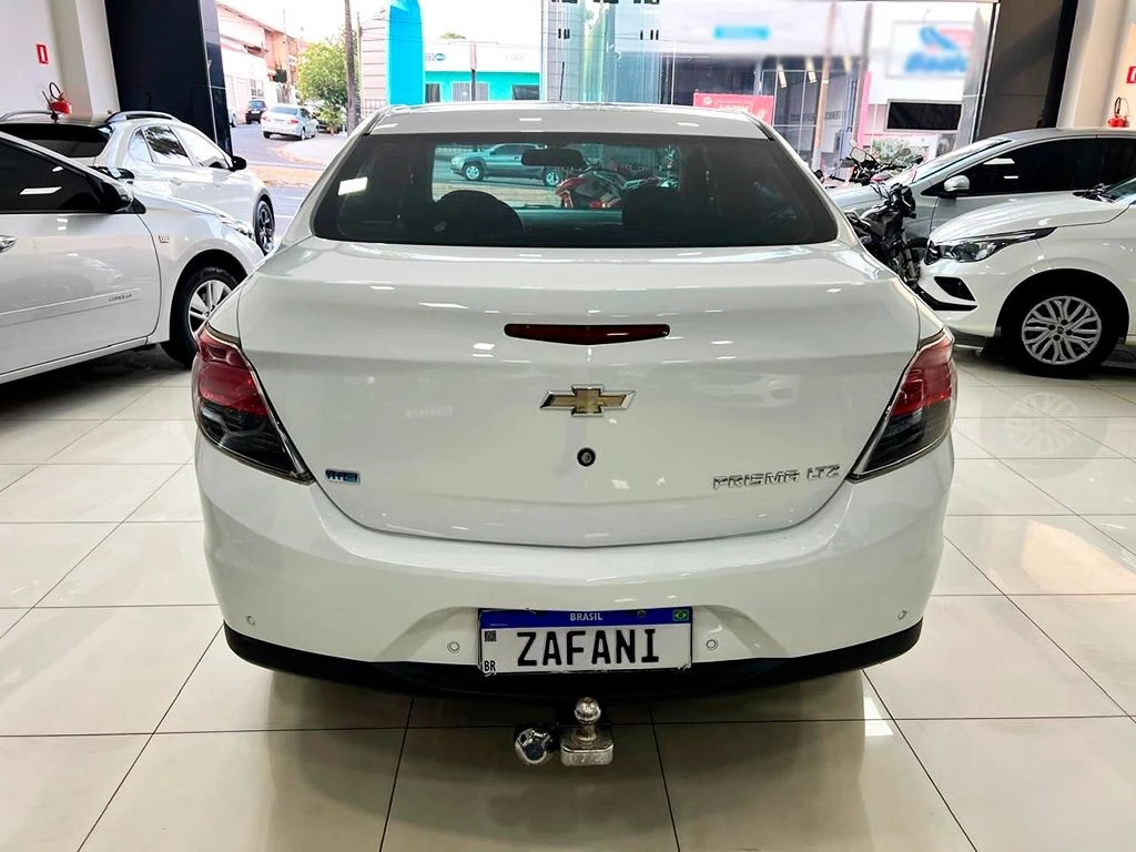 CHEVROLET PRISMA
