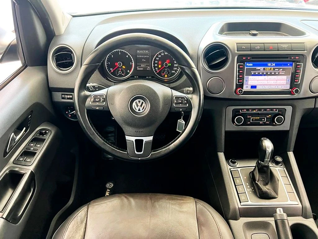 VOLKSWAGEN AMAROK