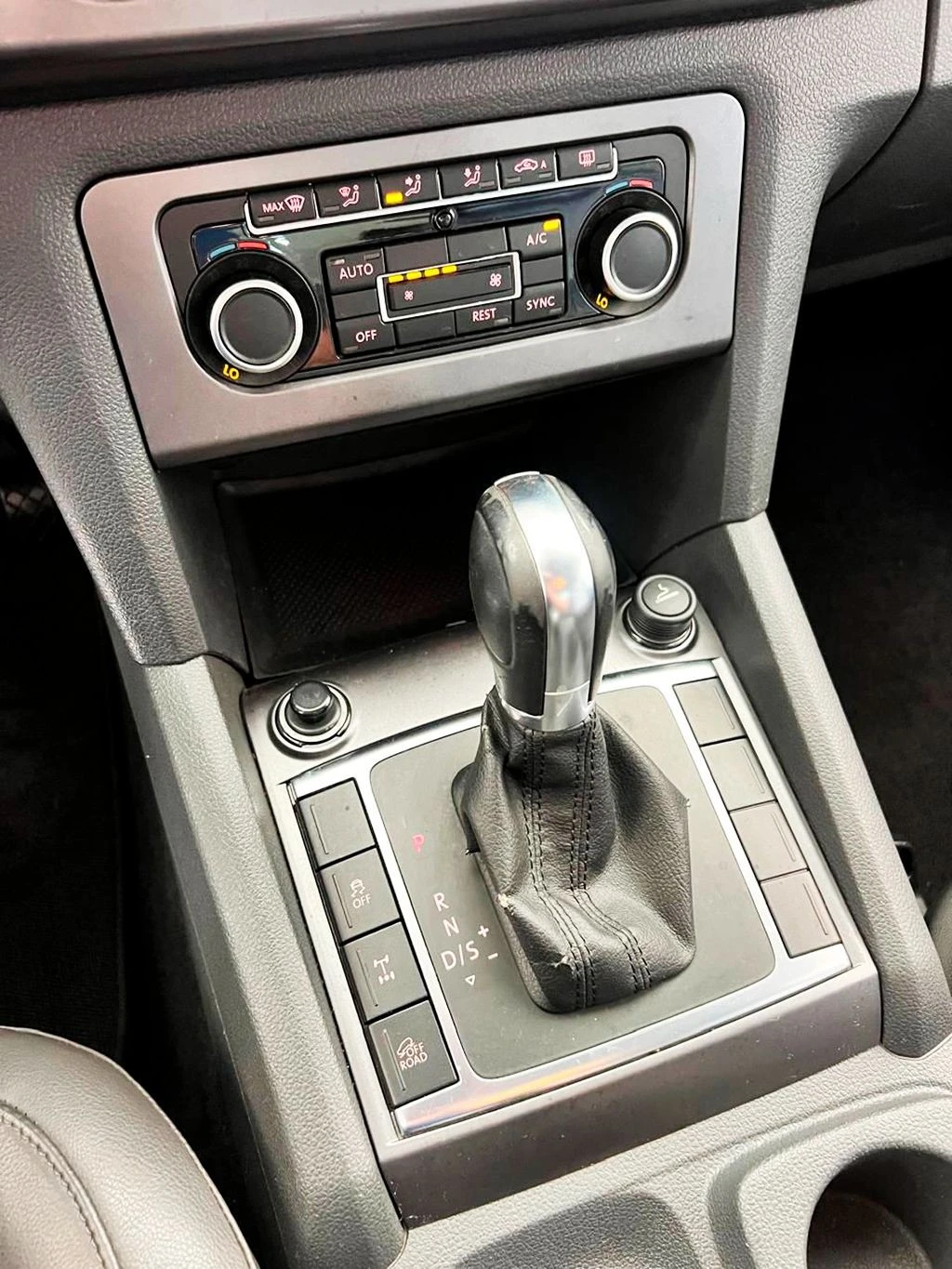 VOLKSWAGEN AMAROK
