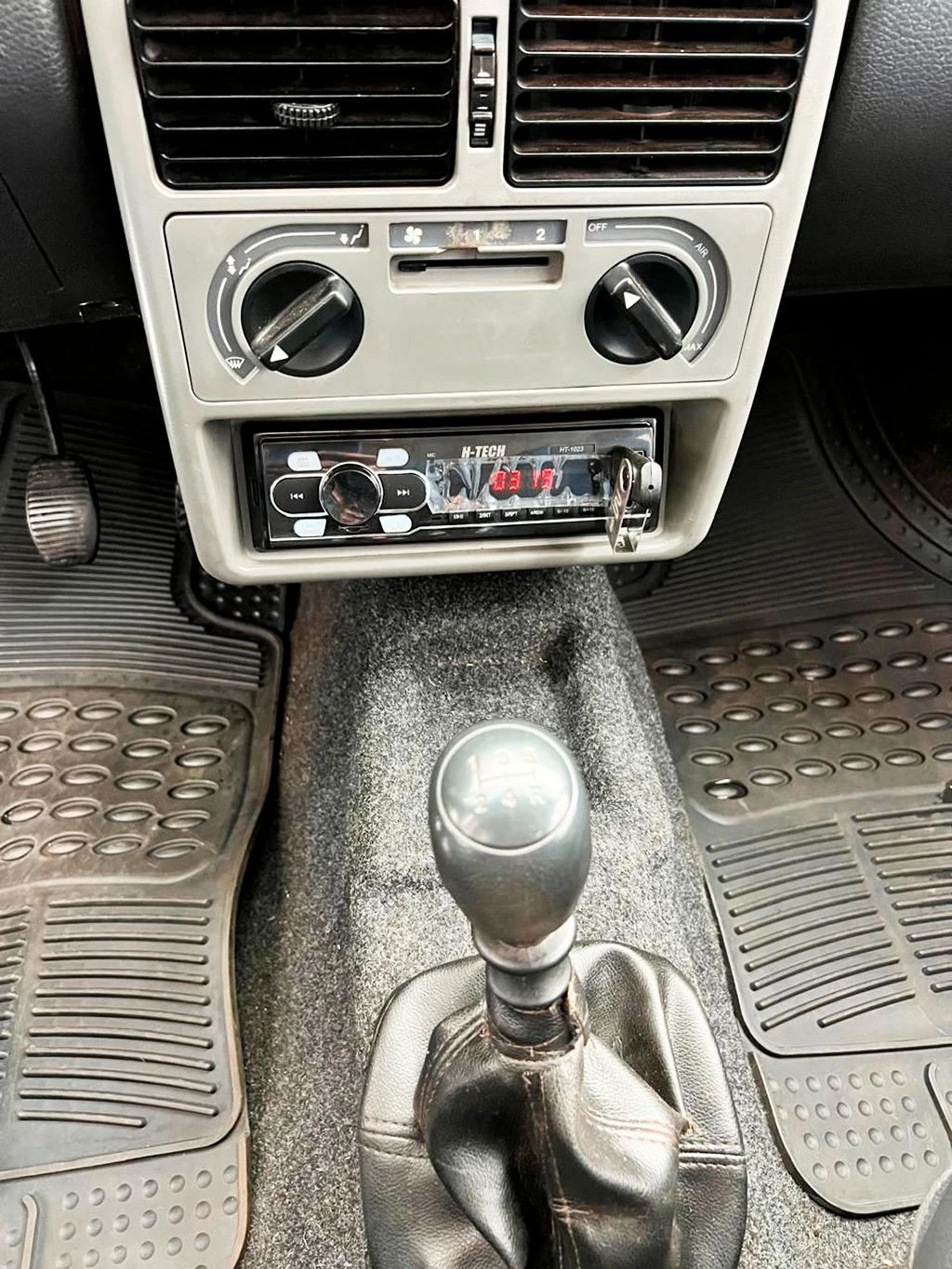 FIAT UNO