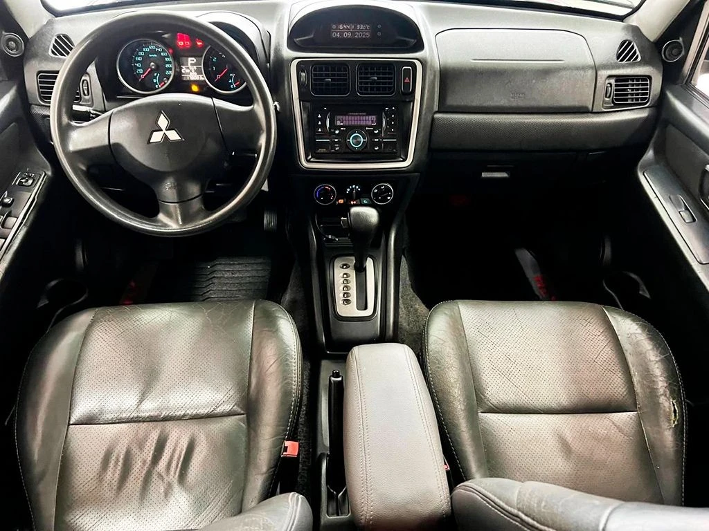 MITSUBISHI PAJERO TR4