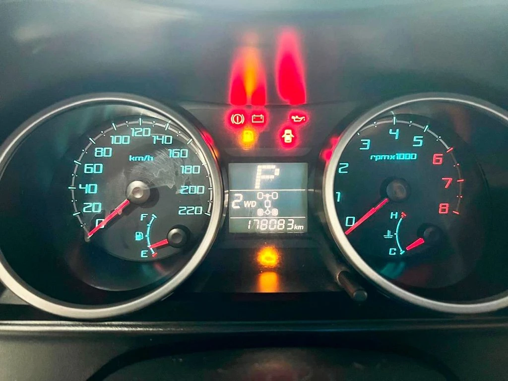 MITSUBISHI PAJERO TR4