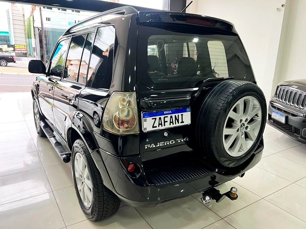 MITSUBISHI PAJERO TR4