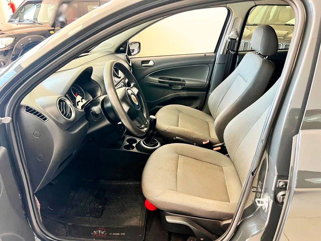 VOLKSWAGEN GOL