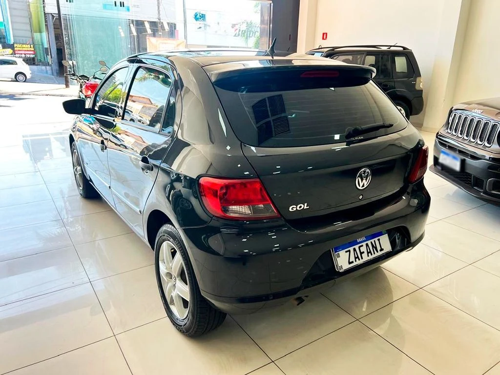 VOLKSWAGEN GOL