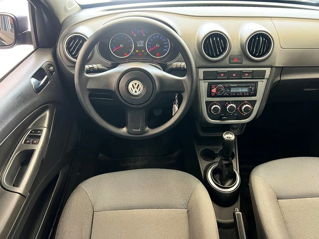 VOLKSWAGEN GOL