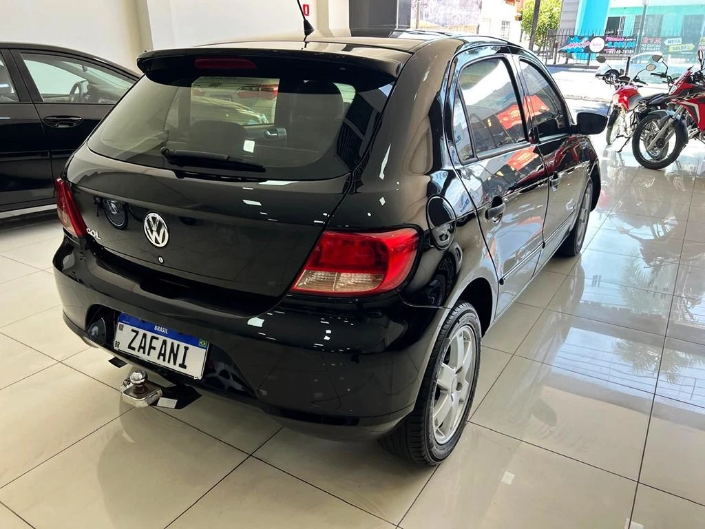 VOLKSWAGEN GOL