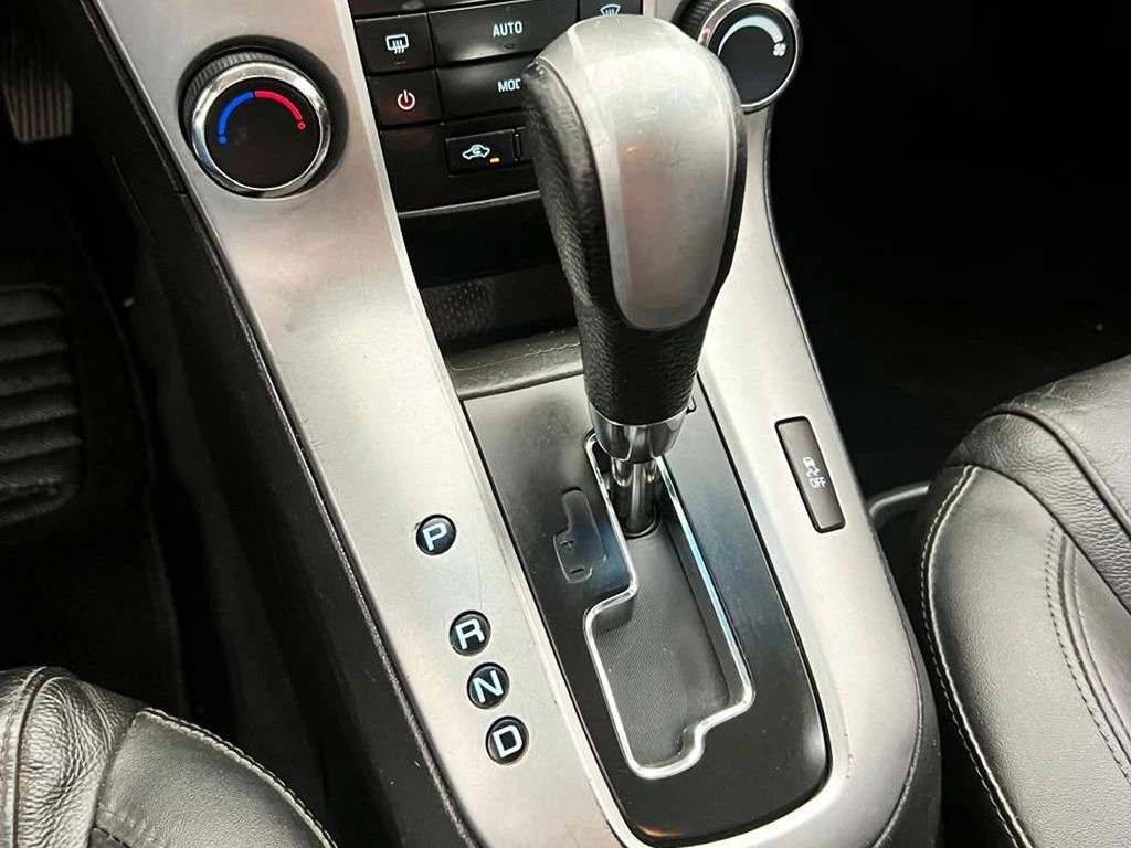 CHEVROLET CRUZE
