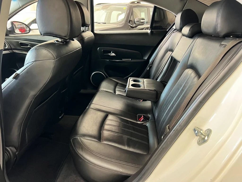 CHEVROLET CRUZE