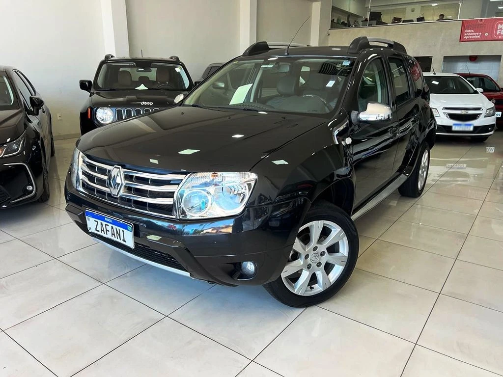 RENAULT DUSTER