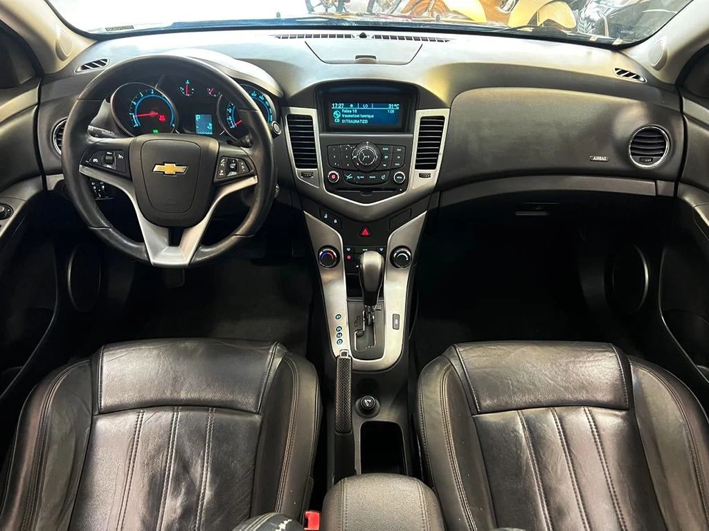 CHEVROLET CRUZE
