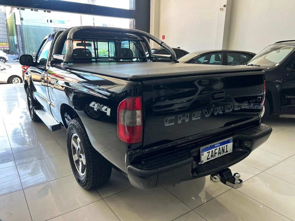 CHEVROLET S10