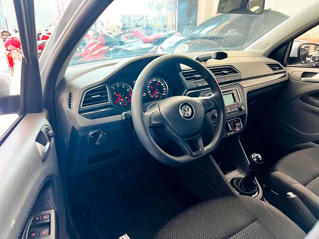 VOLKSWAGEN VOYAGE