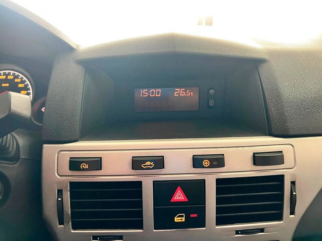 CHEVROLET VECTRA