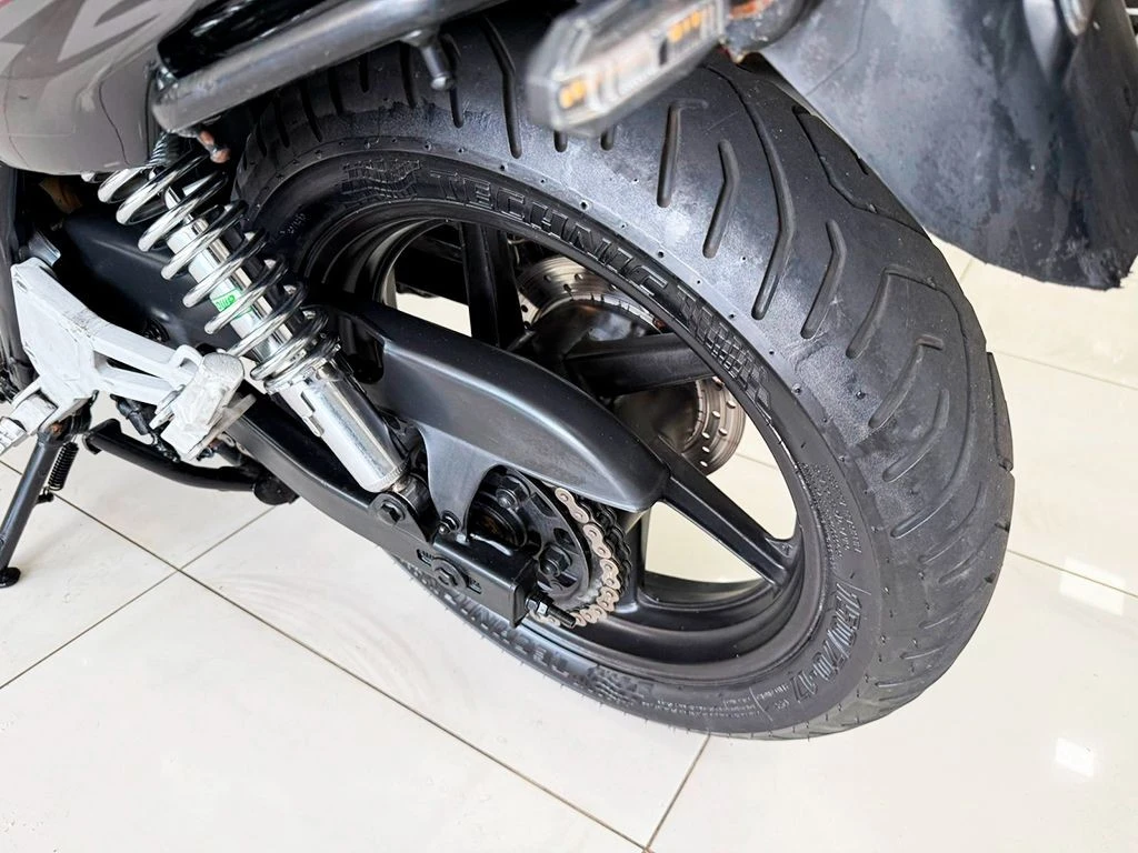 HONDA CB 500